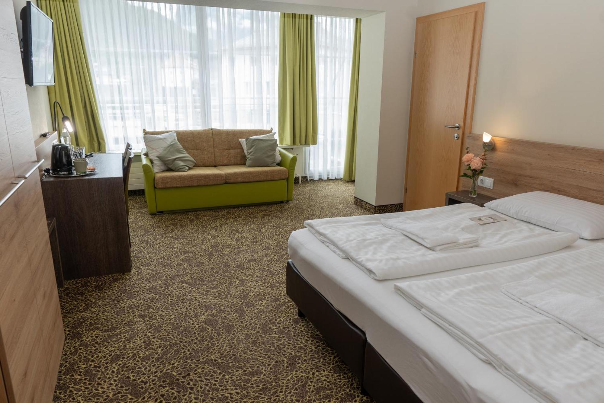 Lindenhof 3*